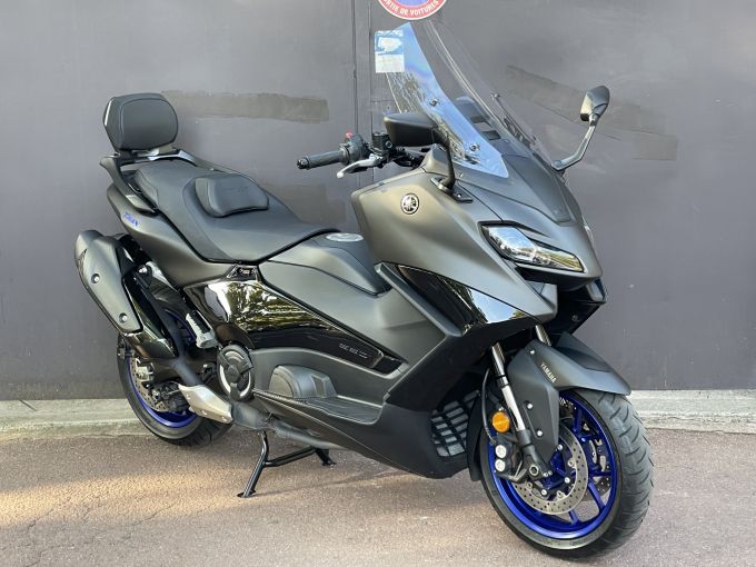 YAMAHA TMAX 560 2024 - ETAT NEUF - GARANTIE CONSTRUCTEUR 4
