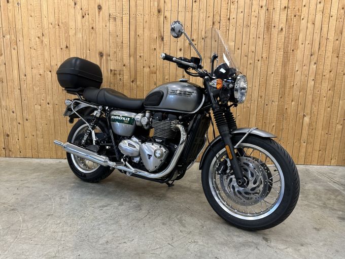 TRIUMPH Bonneville T120 GOLD LINE Edition 4