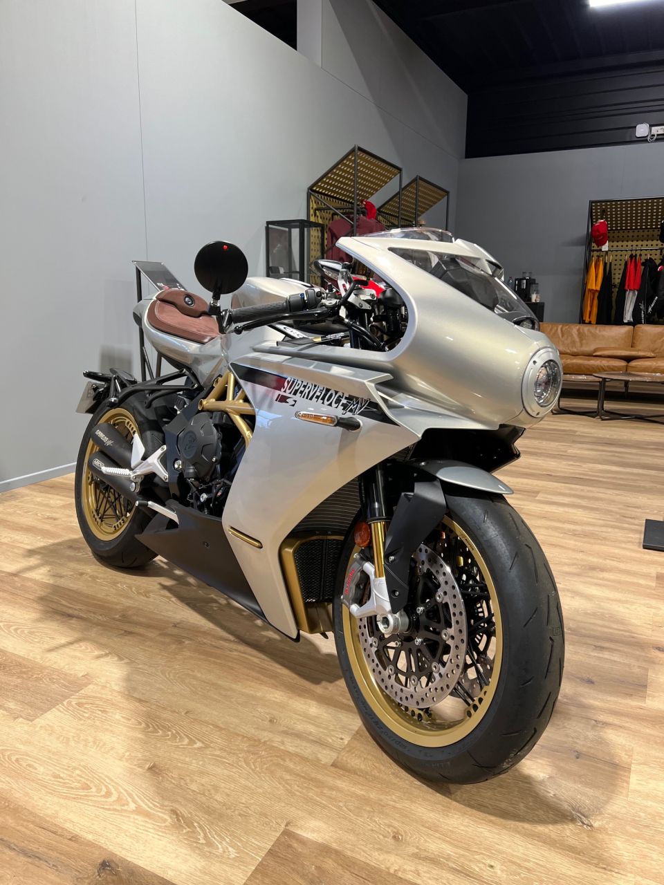 MV AGUSTA SUPERVELOCE S 4