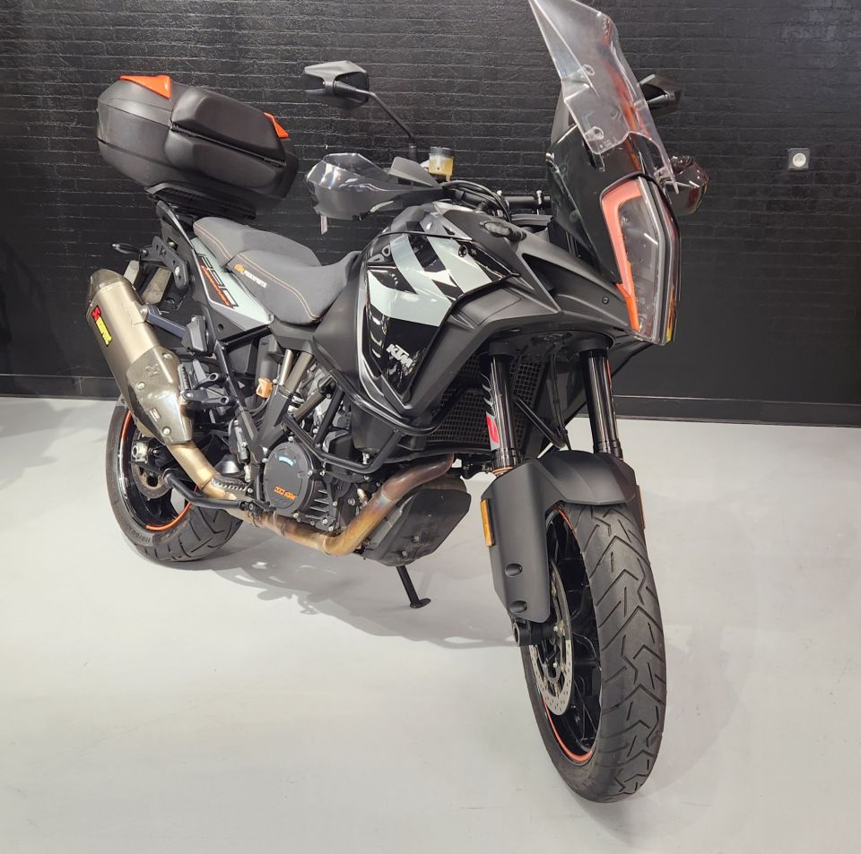 KTM 1290 SUPER ADVENTURE S 4