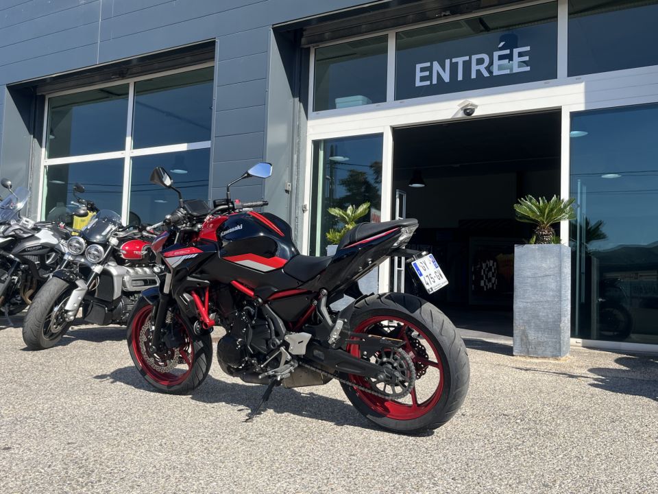 KAWASAKI Z 650 4