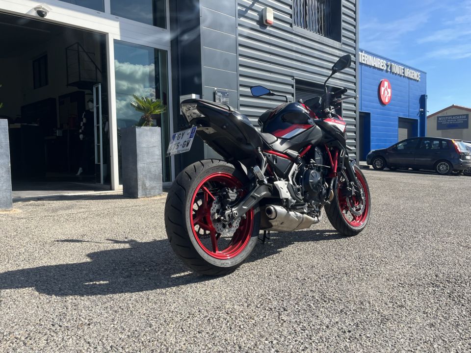 KAWASAKI Z 650 4