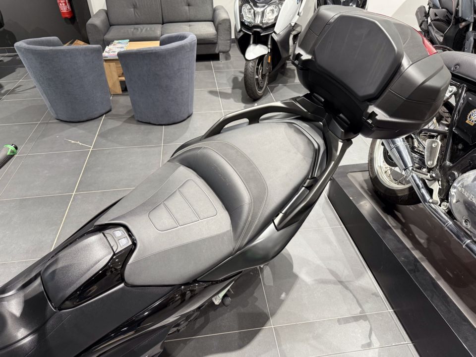 YAMAHA XP T-MAX 530 DX 4