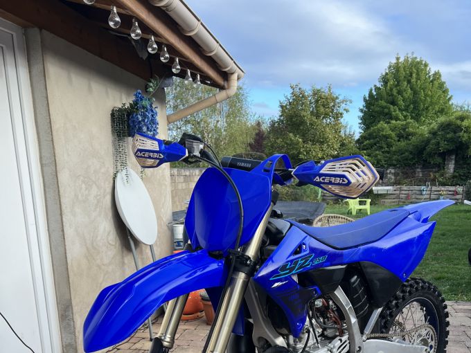 YAMAHA YZ250 4