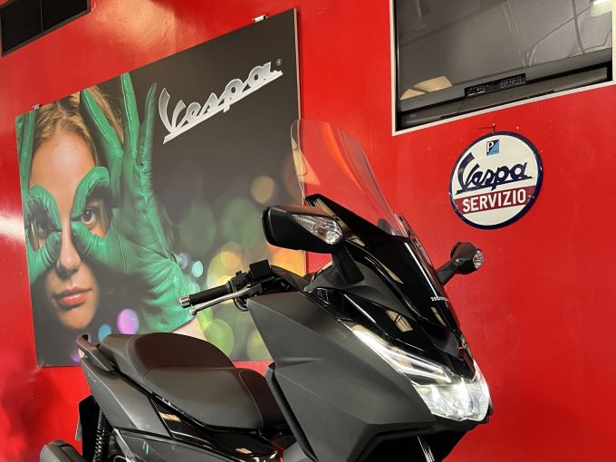 HONDA NSS FORZA 125 4