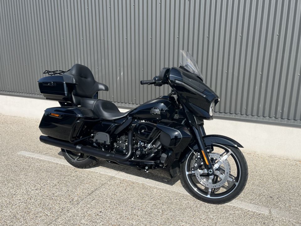 HARLEY-DAVIDSON TOURING STREET GLIDE 1923 4