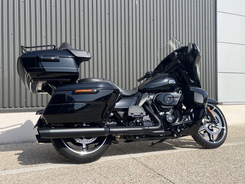 HARLEY-DAVIDSON TOURING STREET GLIDE 1923 4