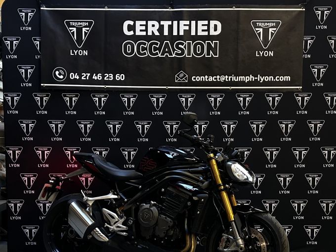 TRIUMPH SPEED TRIPLE 1200 RS 4