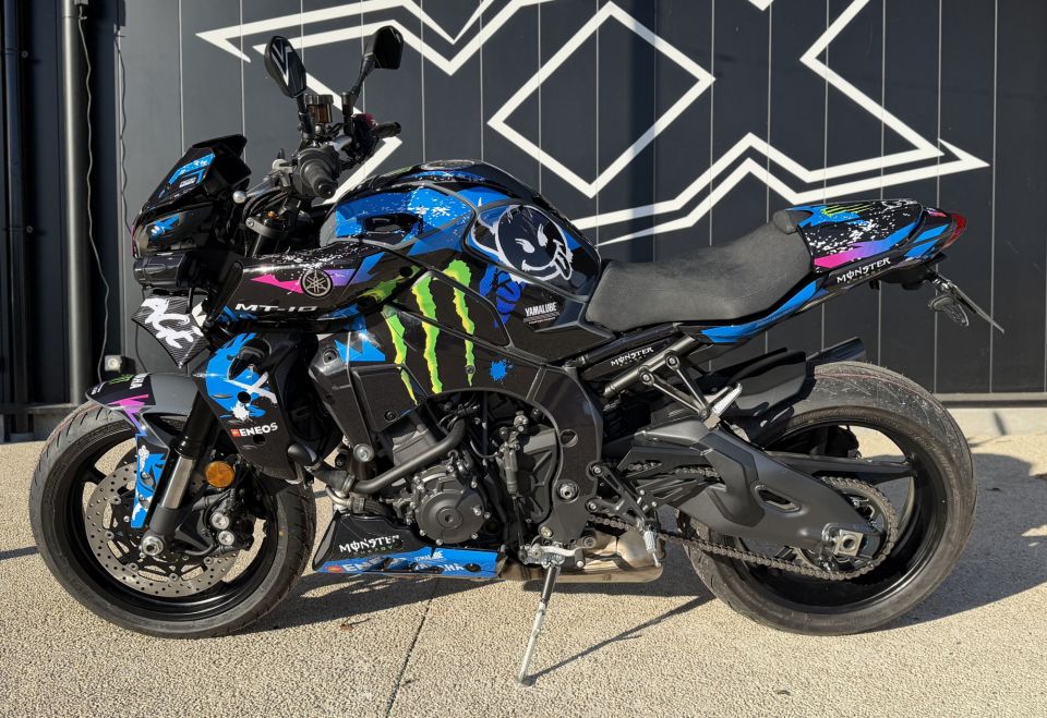 YAMAHA MT-10 4
