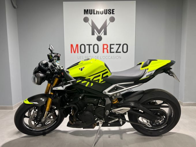 TRIUMPH STREET TRIPLE 795 MOTO 2 4