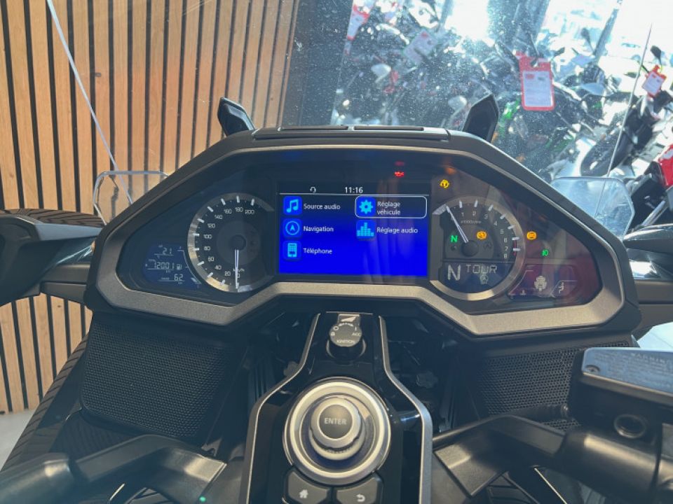 HONDA GoldWing Touring DCT Airbag 4