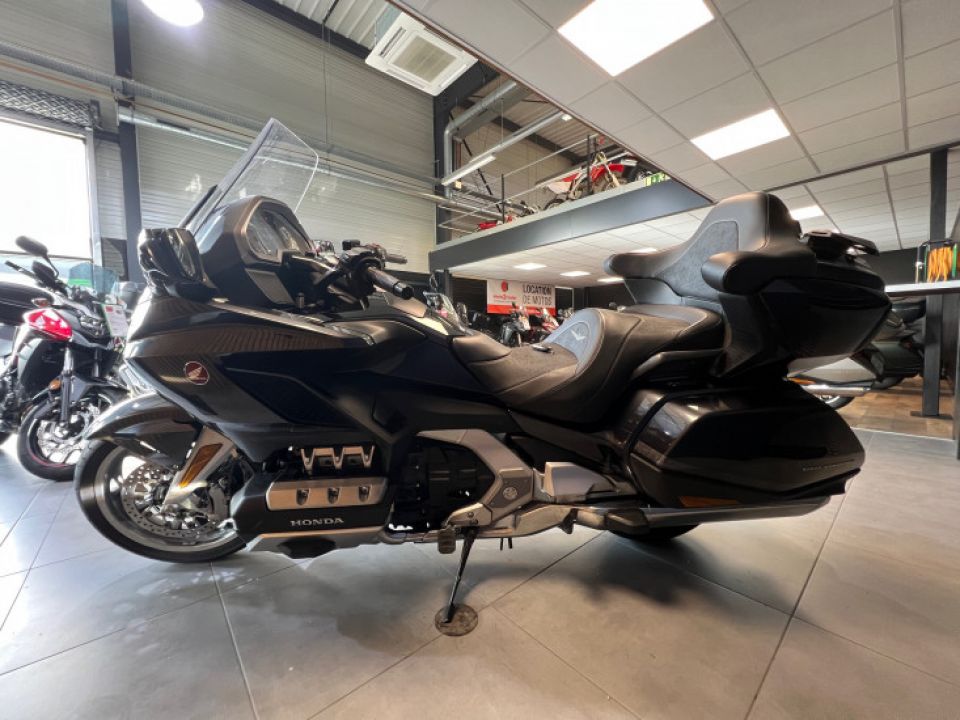 HONDA GoldWing Touring DCT Airbag 4