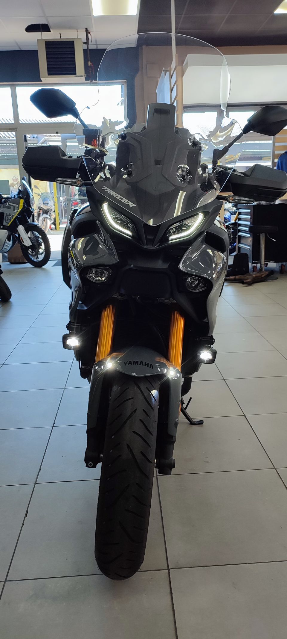 YAMAHA TRACER 9 GT+ 4