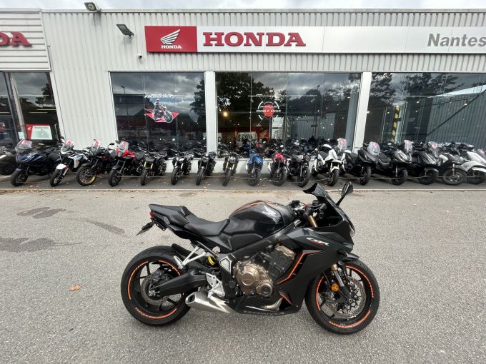 HONDA CBR 650  R 4