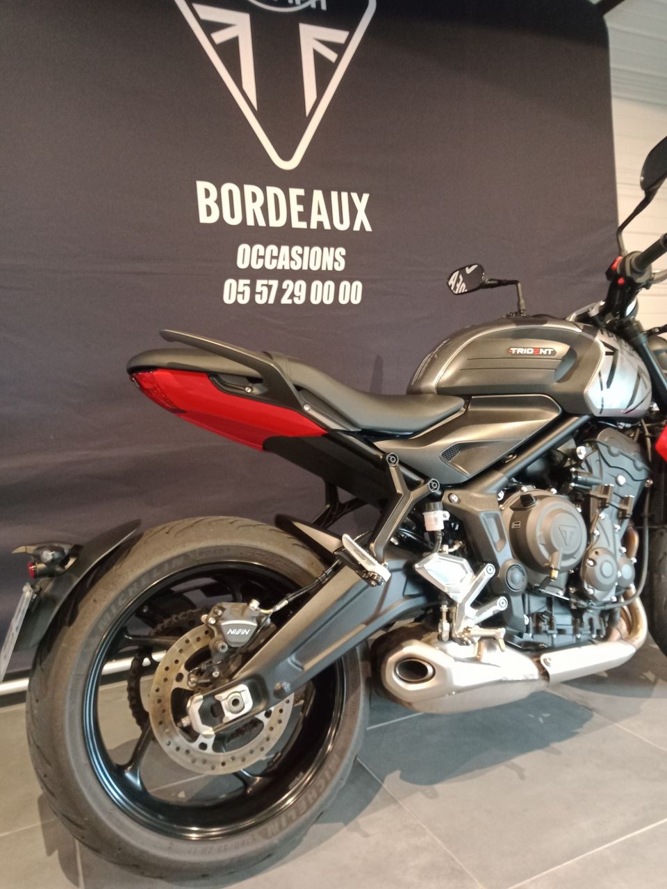 TRIUMPH TRIDENT 660 4