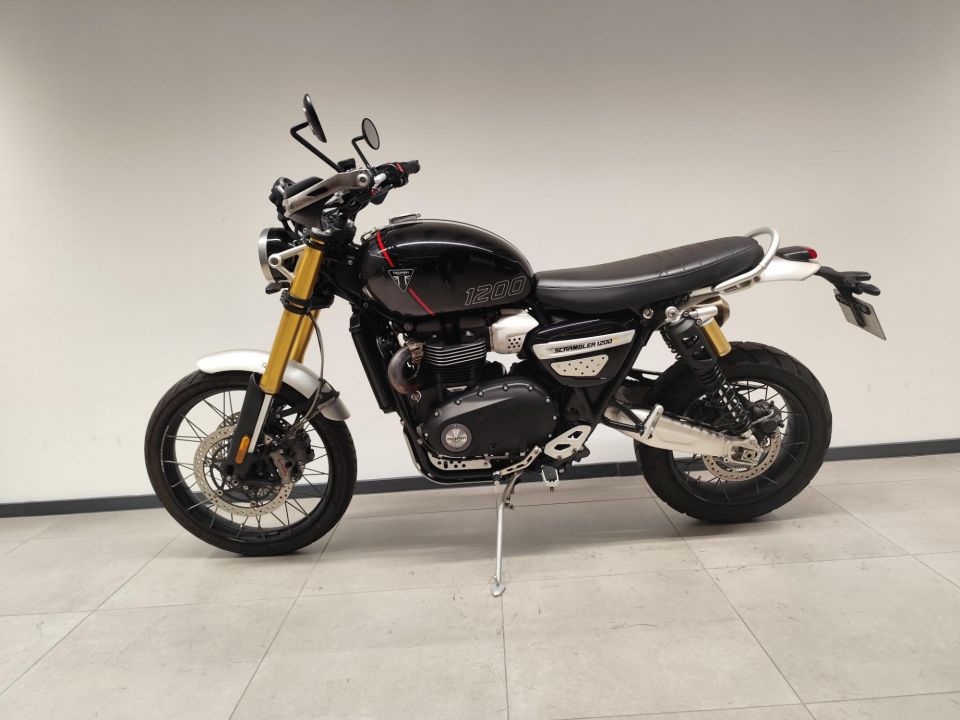 TRIUMPH SCRAMBLER 1200 XE 4