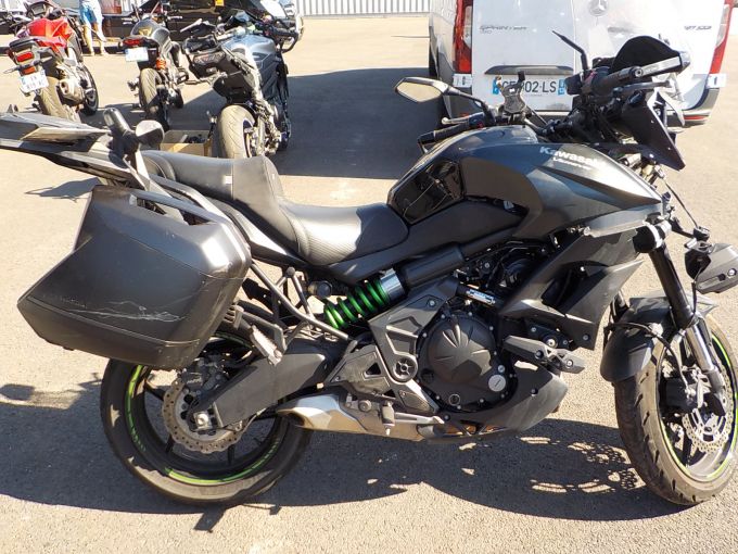 KAWASAKI VERSYS 650 4