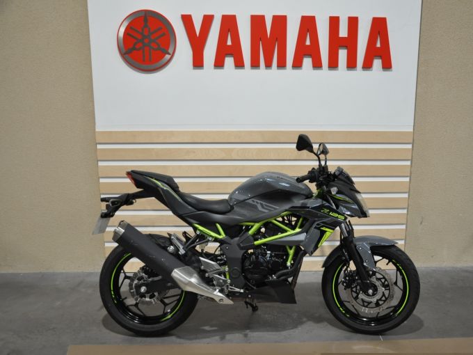 KAWASAKI Z-125 4