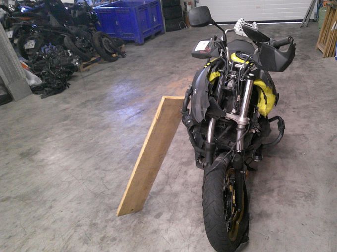 SUZUKI DL V-Strom 650 4