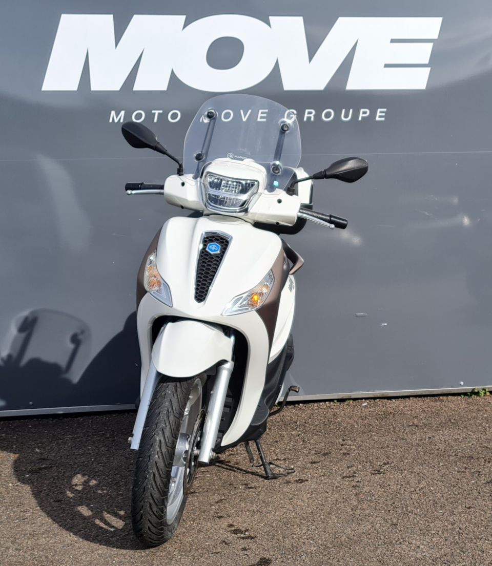 PIAGGIO MEDLEY 125 4