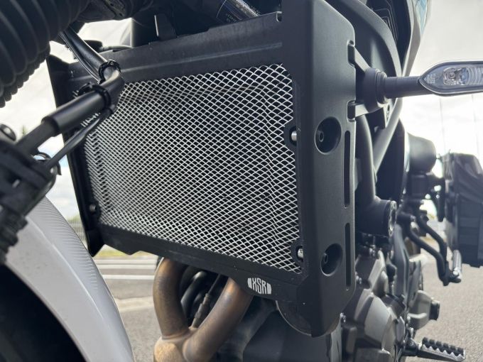 YAMAHA XSR 700 XTRIBUTE 4