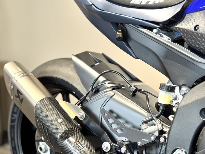YAMAHA YZF-R6 GYTR 4