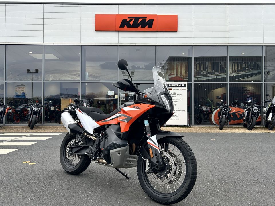 KTM 890 ADVENTURE 4