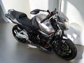 SUZUKI GSR 600 - 2009
