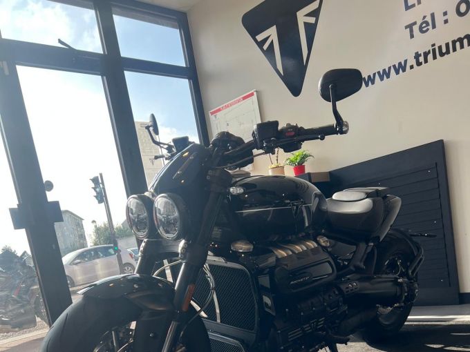 TRIUMPH ROCKET 3 R 4
