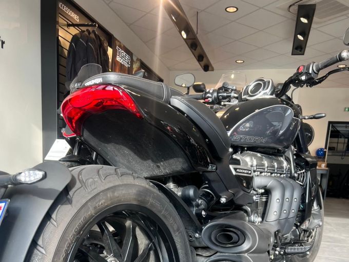 TRIUMPH ROCKET 3 R 4