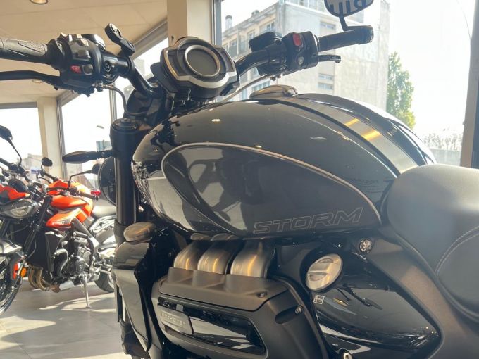 TRIUMPH ROCKET 3 R 4
