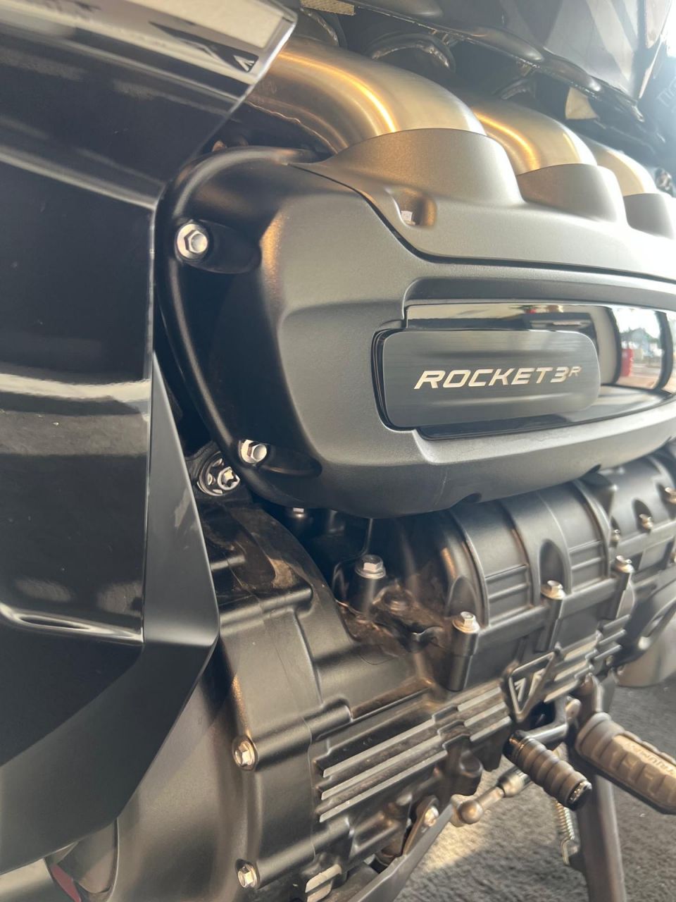 TRIUMPH ROCKET 3 R 4