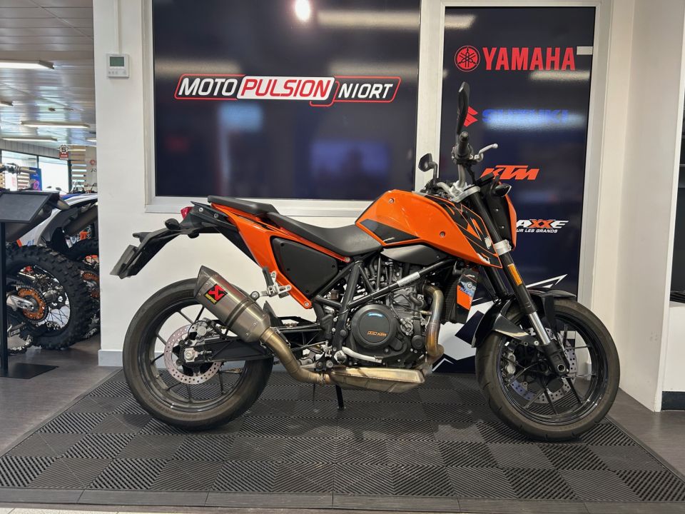 KTM 690 DUKE 4