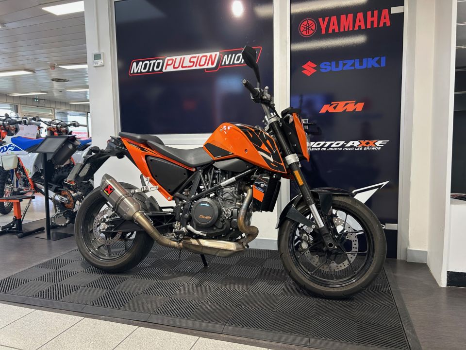 KTM 690 DUKE 4