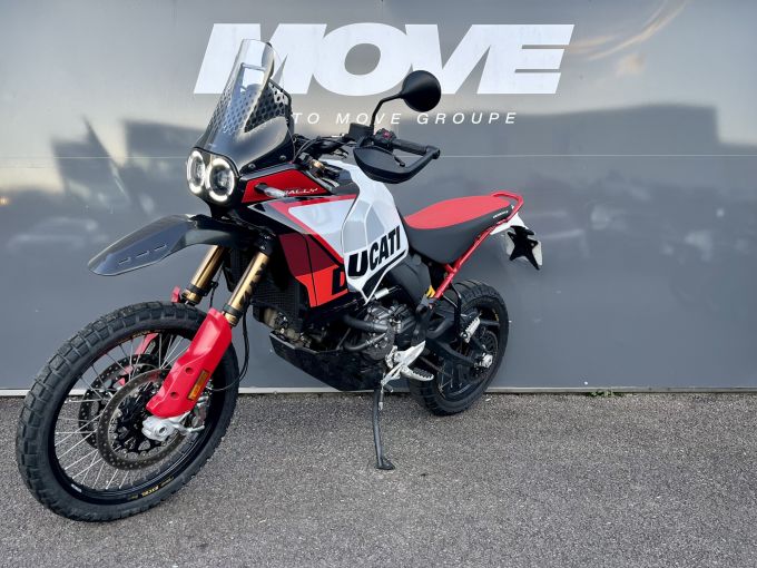 DUCATI DESERT X 4