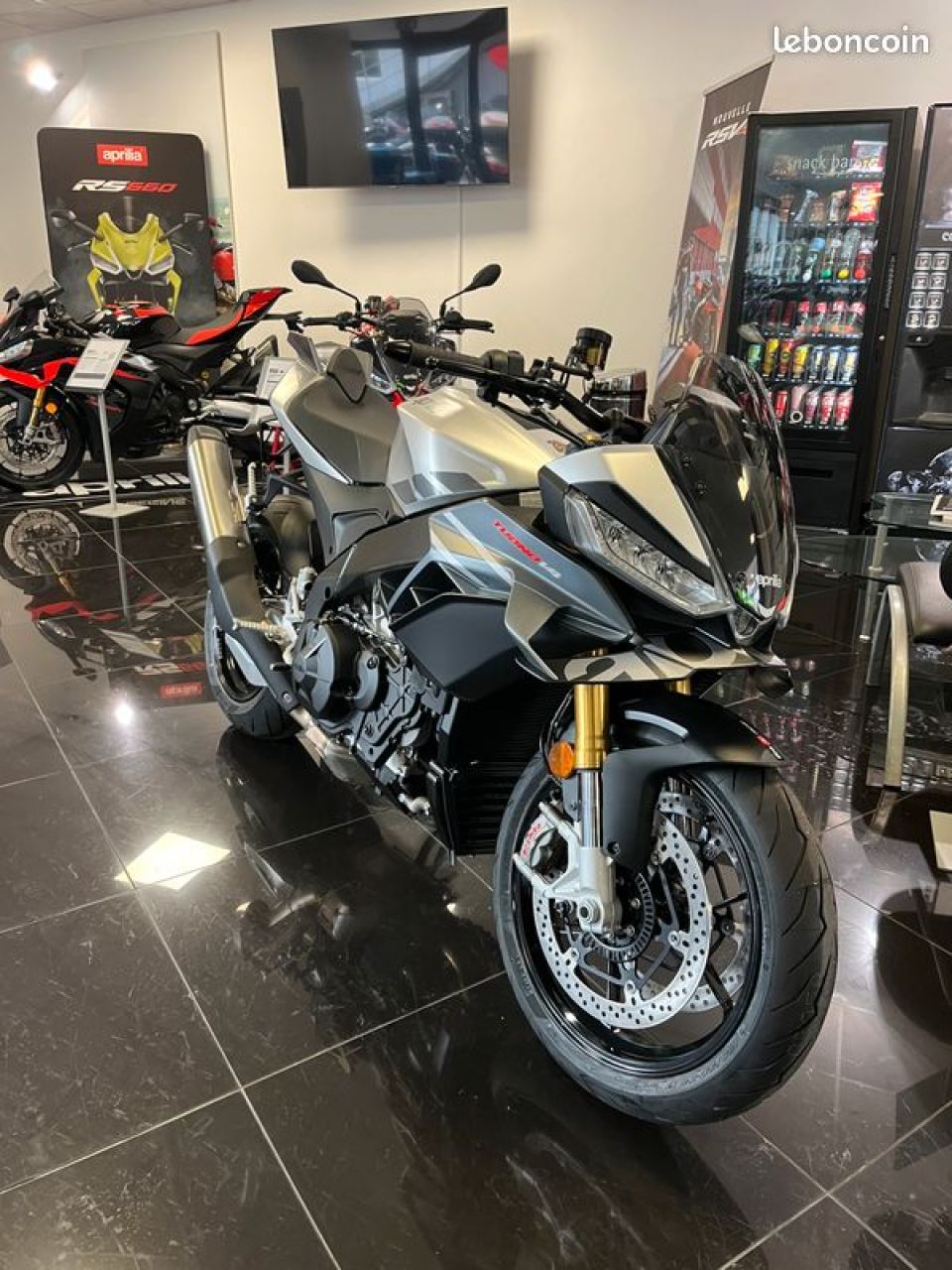 APRILIA TUONO 1100 V4 4