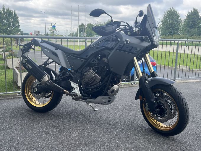 YAMAHA XTZ TENERE 700 4
