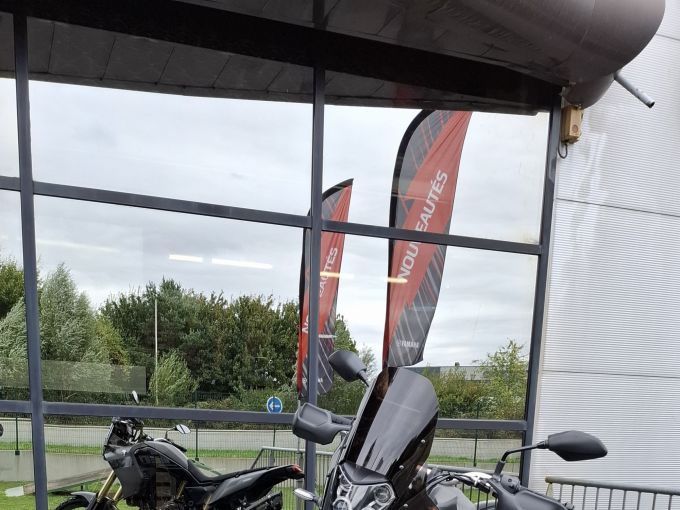 YAMAHA XTZ TENERE 700 4