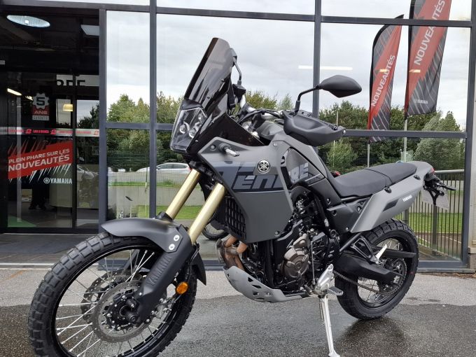 YAMAHA XTZ TENERE 700 4