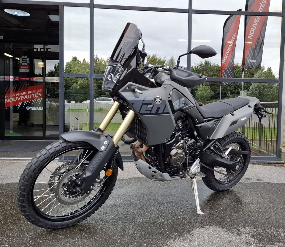 YAMAHA XTZ TENERE 700 4