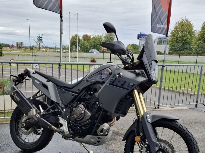 YAMAHA XTZ TENERE 700 4