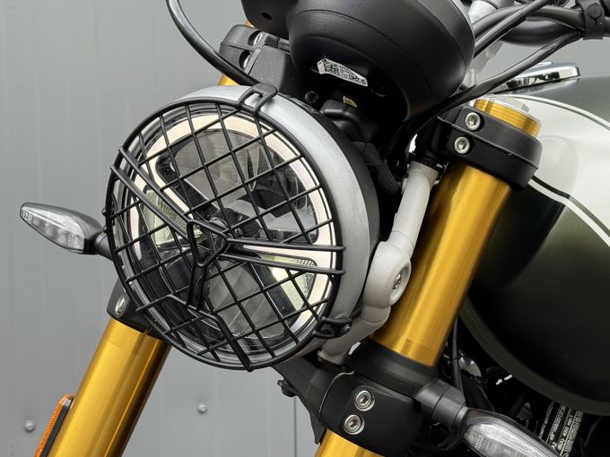 TRIUMPH Scrambler 400 X 4