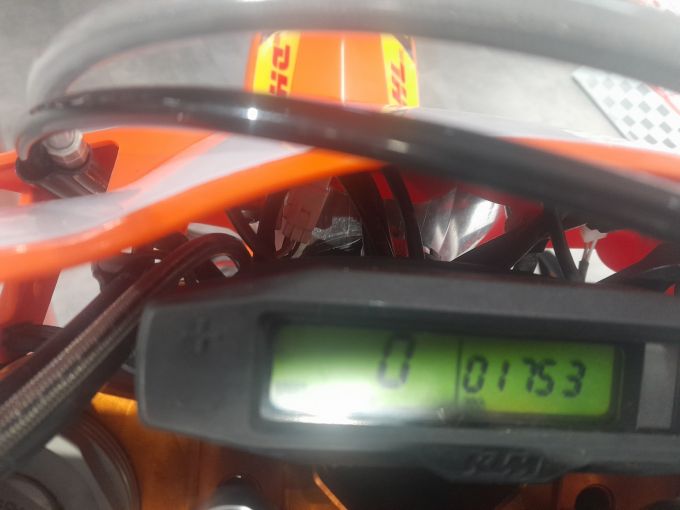KTM 300 EXC SIX DAYS 4