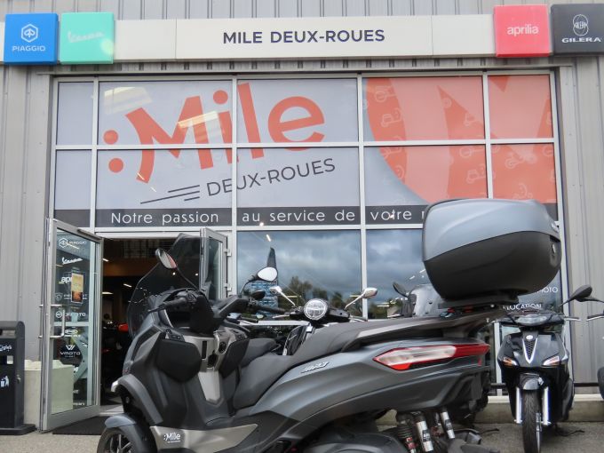 PIAGGIO MP3 530 HPE EXCLUSIVE 4