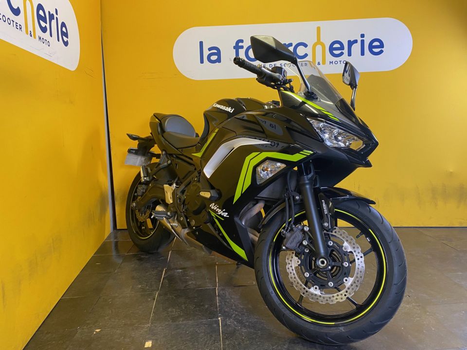 KAWASAKI NINJA 650 4