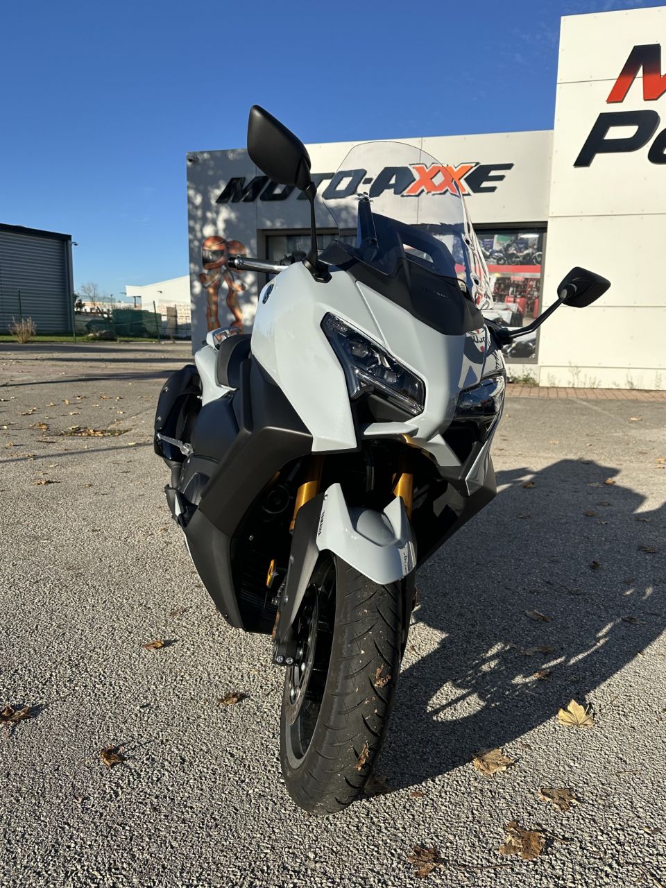 YAMAHA XP T-MAX 560 TECH MAX 4