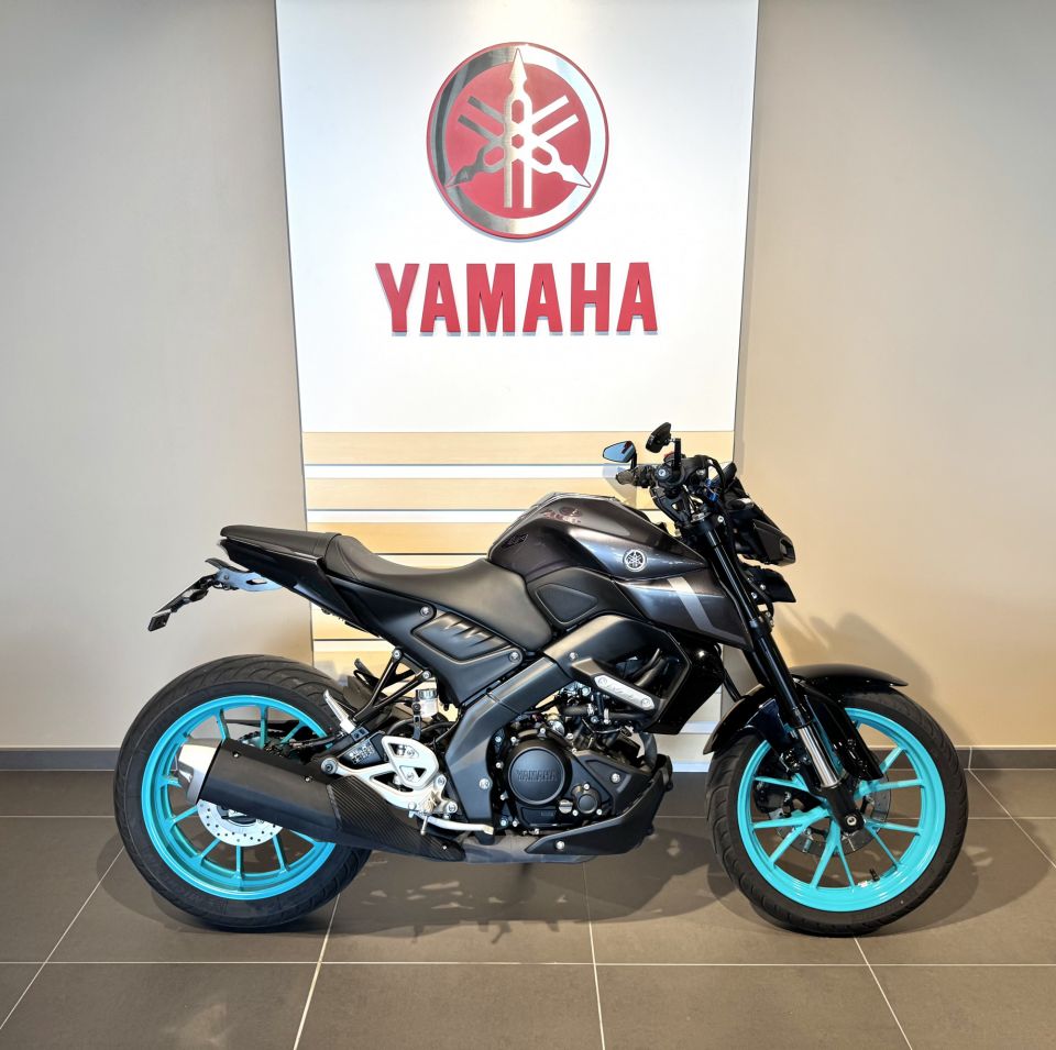 YAMAHA MT-125 ABS 4