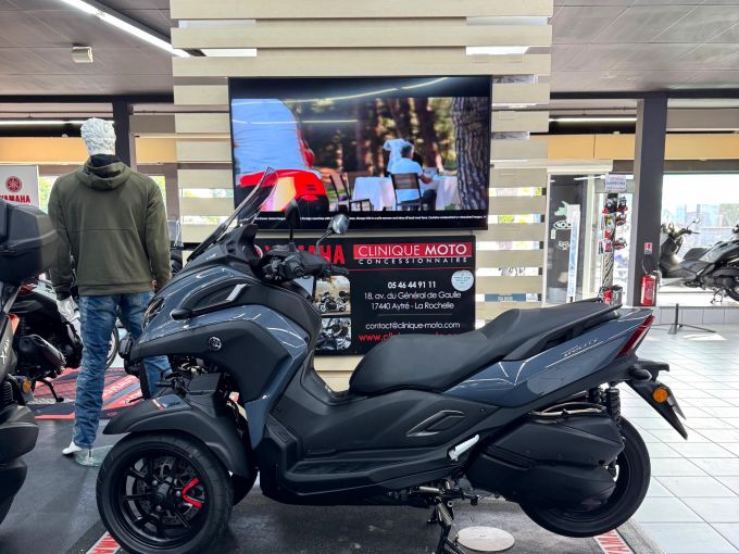 YAMAHA TRICITY 300 4
