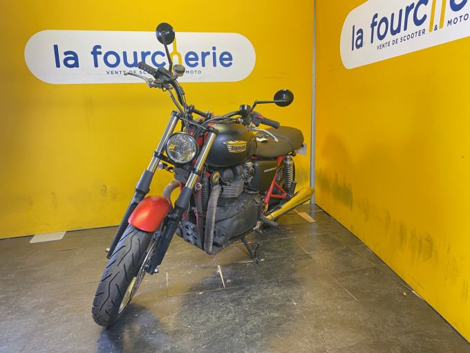 TRIUMPH BONNEVILLE 865 T100 4