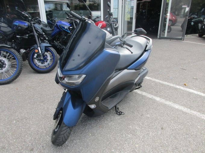 YAMAHA NMAX 125 4